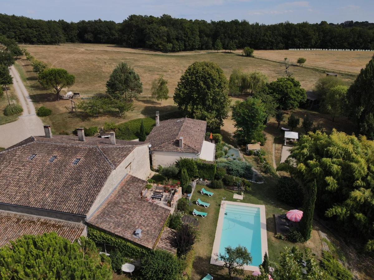 مبيت وإفطار Castelnau-sur-Gupie Les Tamaris المظهر الخارجي الصورة