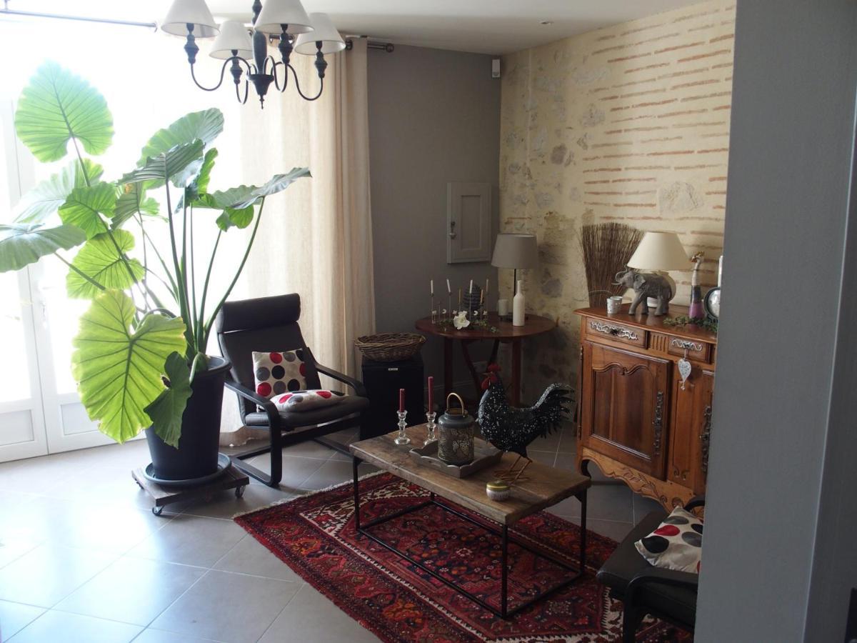 مبيت وإفطار Castelnau-sur-Gupie Les Tamaris المظهر الخارجي الصورة